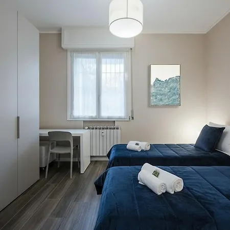 Modern Three Near The Metro Ac - Wifi Appartement